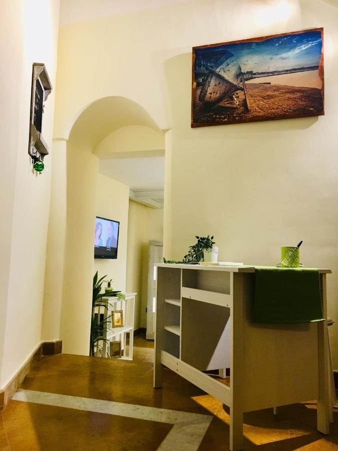 Napoli Storia E Mare Bed & Breakfast Exterior photo